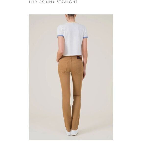 ⭐️LEVEL 99 Mid Rise Lilly Skinny Straight Jeans⭐️ - Picture 4 of 8